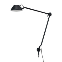 AQ01 Desk Lamp - Fritz Hansen