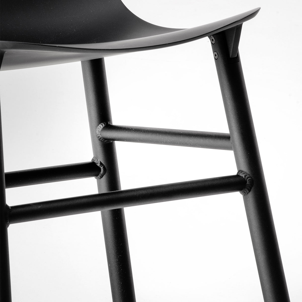 Sharky Chair, Aluminium Legs - Kristalia