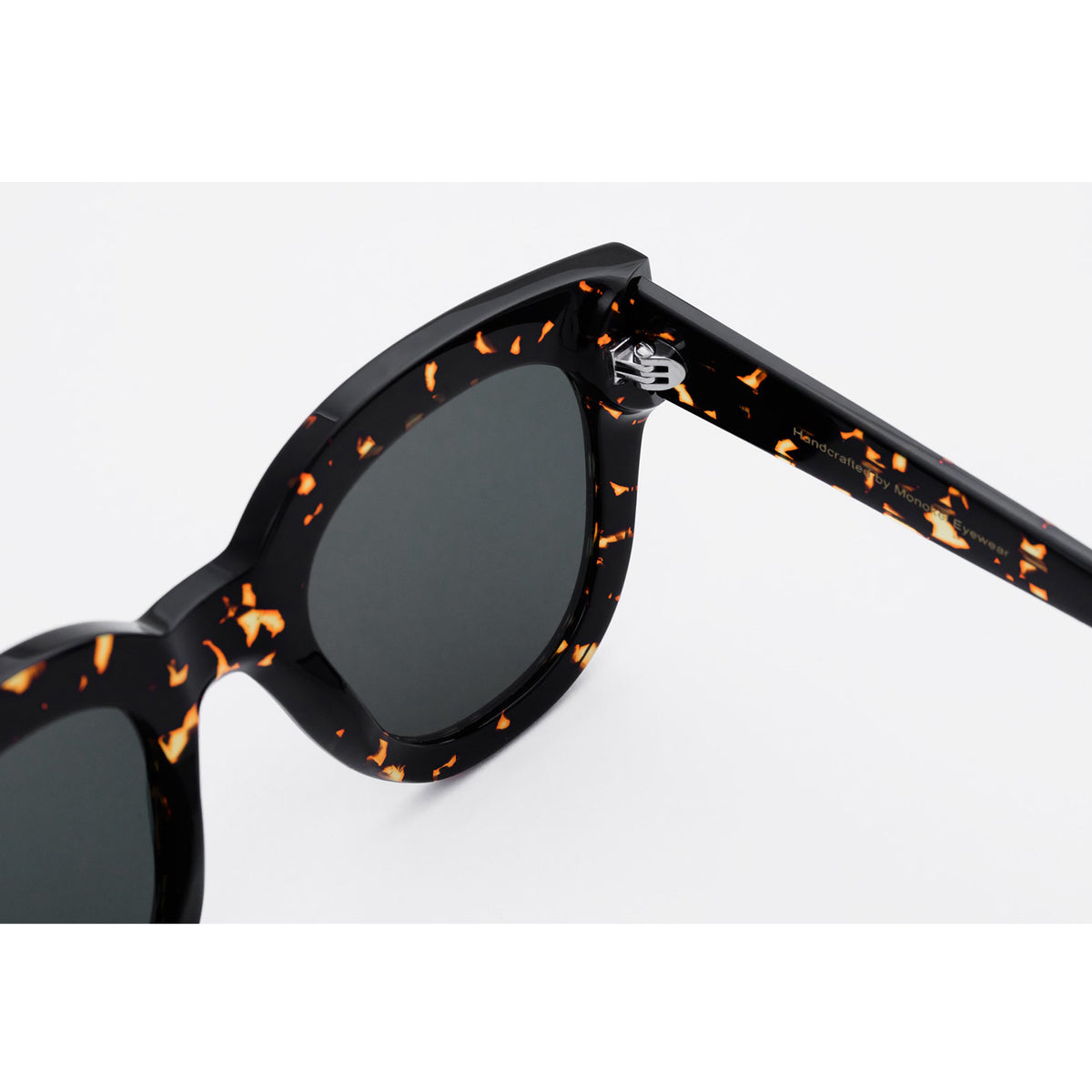 Cleo Sunglasses - Monokel