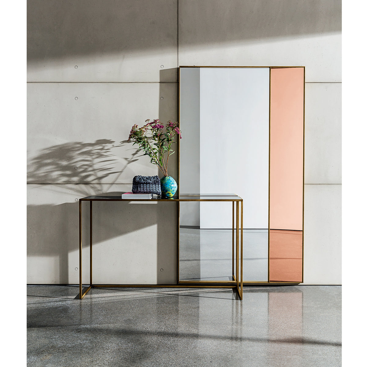 Quadro Wide Console Table - Sovet
