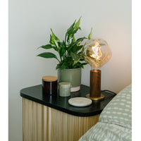 Knuckle Table Lamp & Voronoi I Bulb - Tala