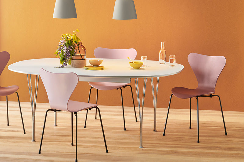 Colour Drenching: Chromatic Interiors