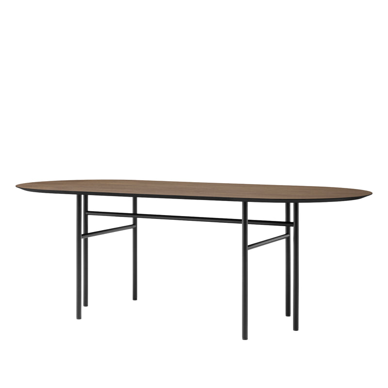 Snaregade Oval Table