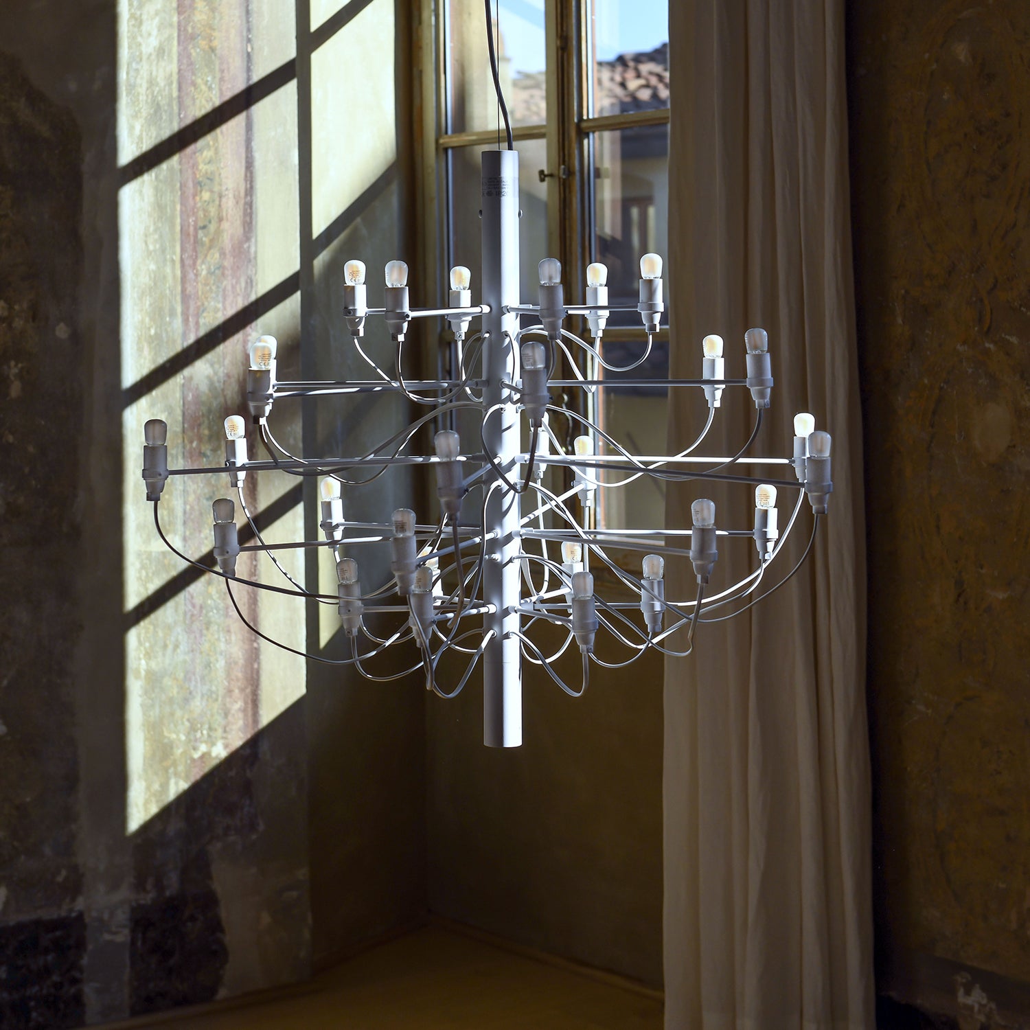 2097/30 Chandelier by Flos, Modern Suspension Lighting by Gino