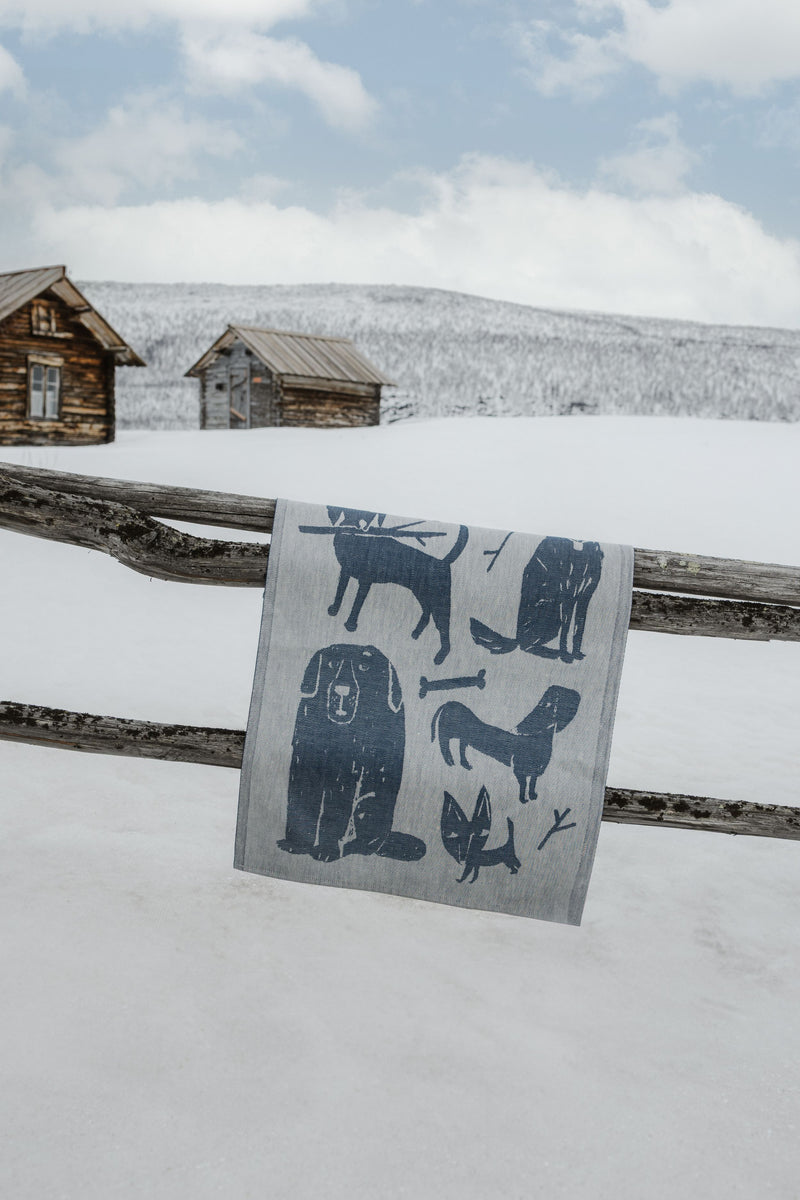 Koirapuisto Tea Towel