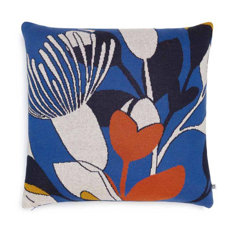 Bud Cushion