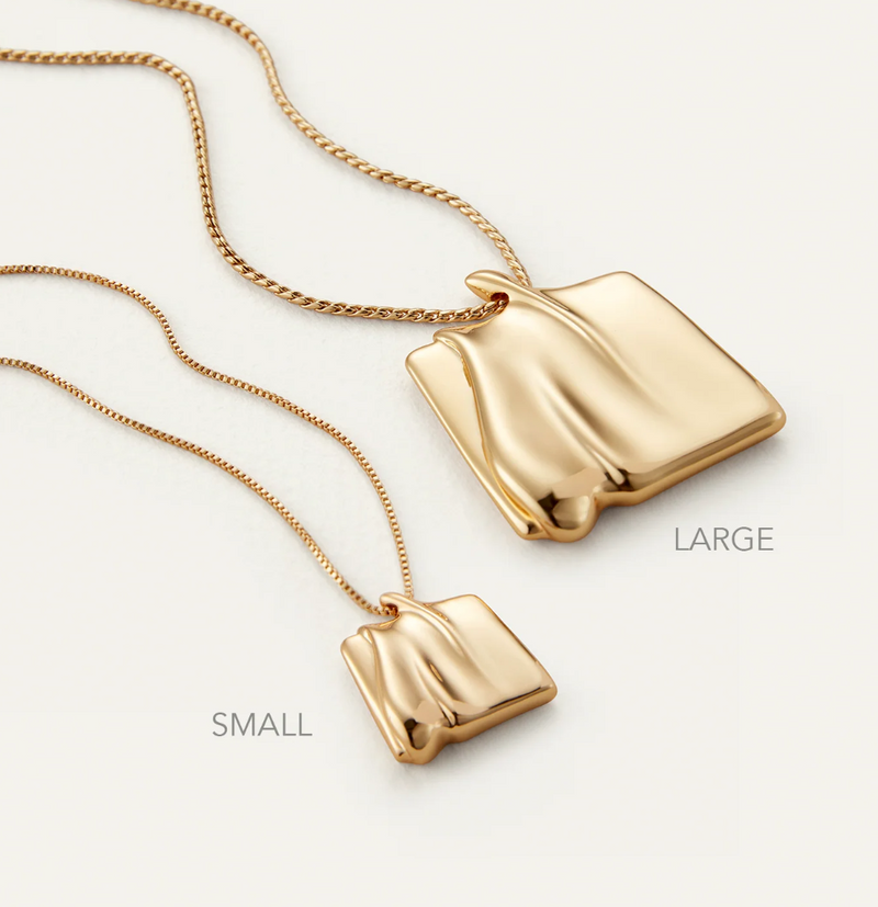 Sundra Pendant Necklace, Small