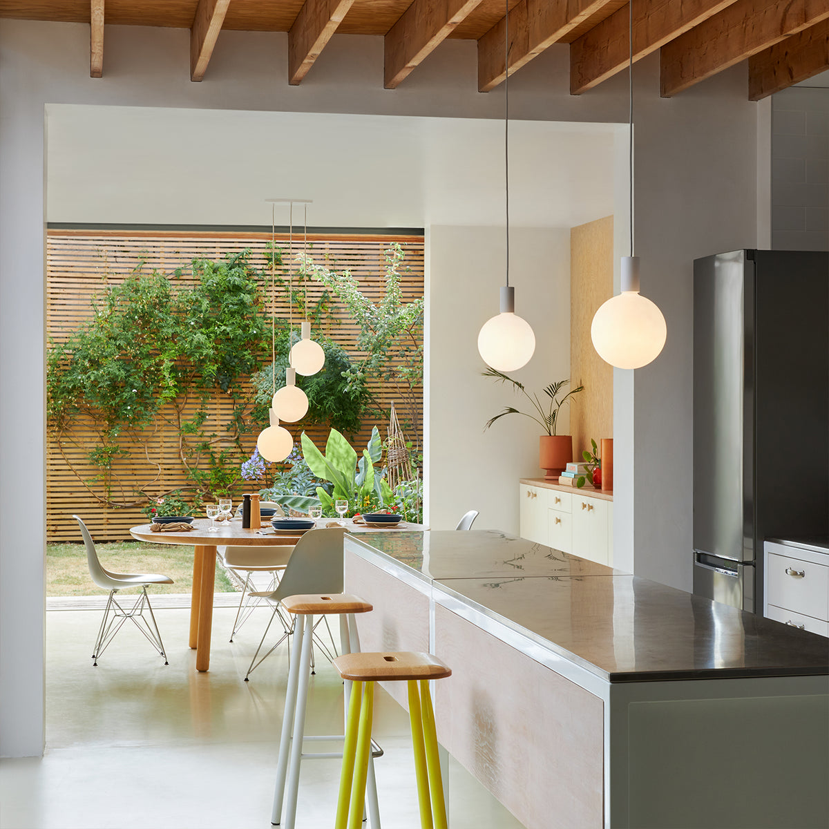 Alumina Single Pendant Light