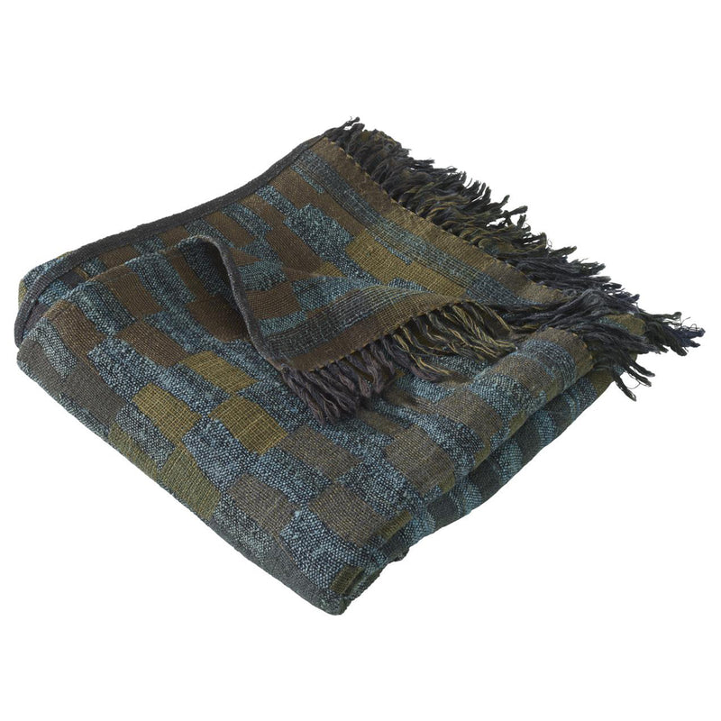 Azzuro	Throw