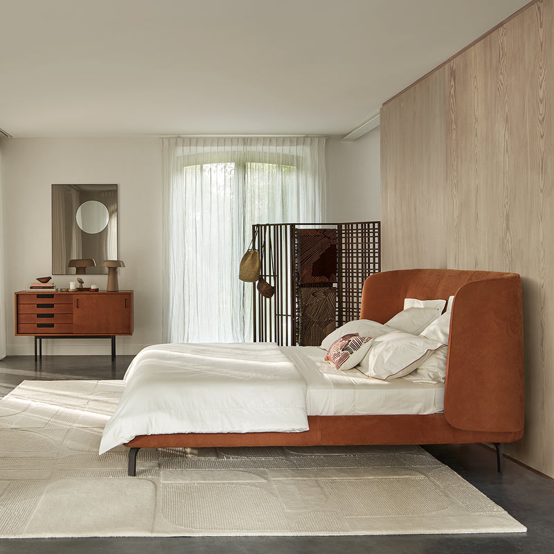 Desdemone Bed