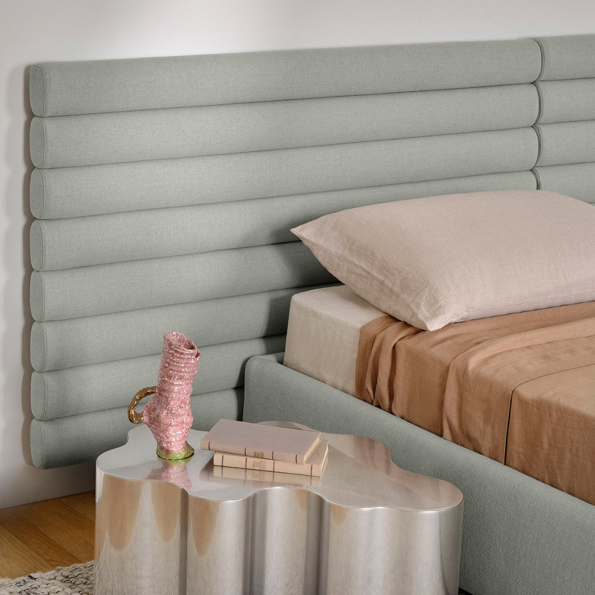 Pan Flute Bed, Super King