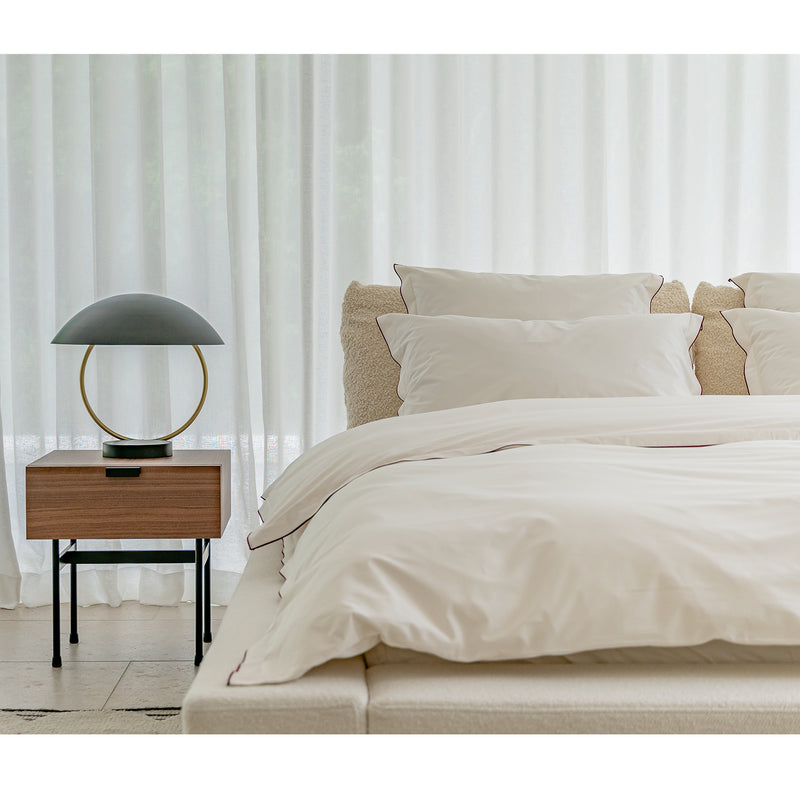 Peter Maly 2 Bed