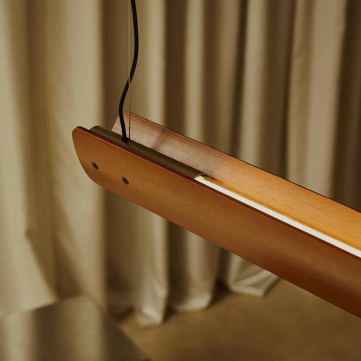 Seki-Han Suspension Light
