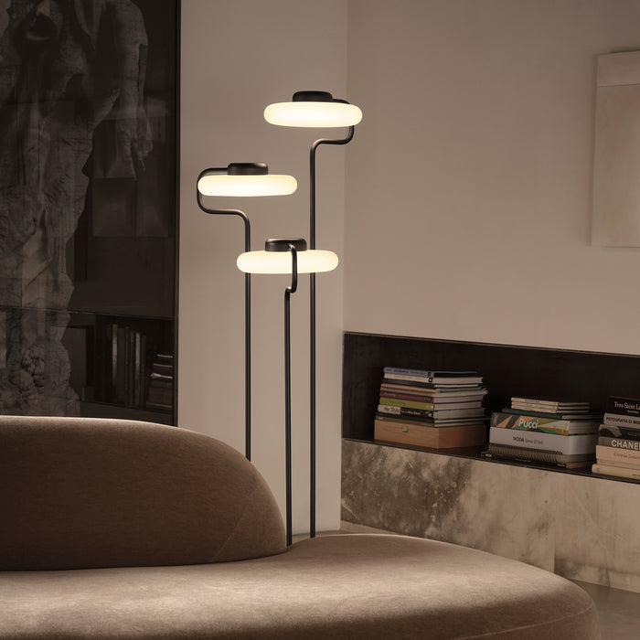 Tratto Floor Lamp