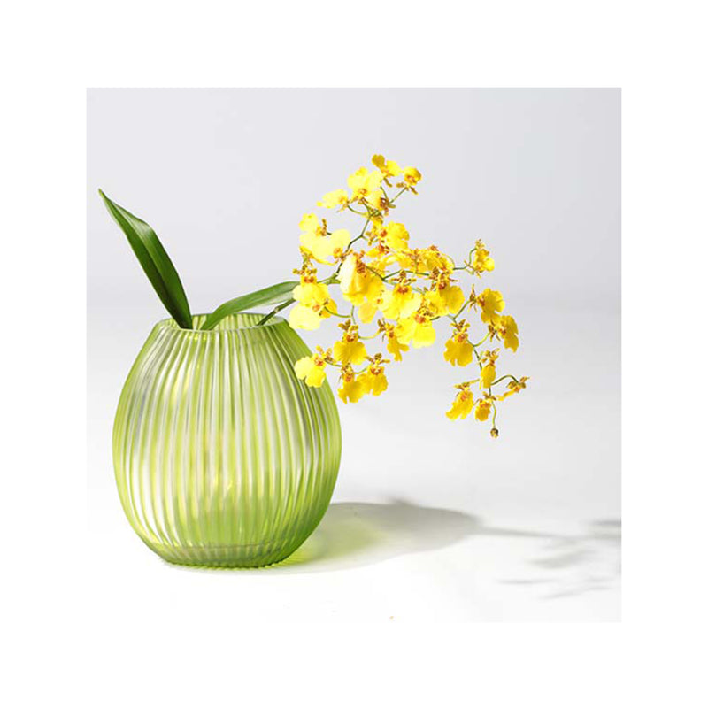 Nagaa Vase, Light Green