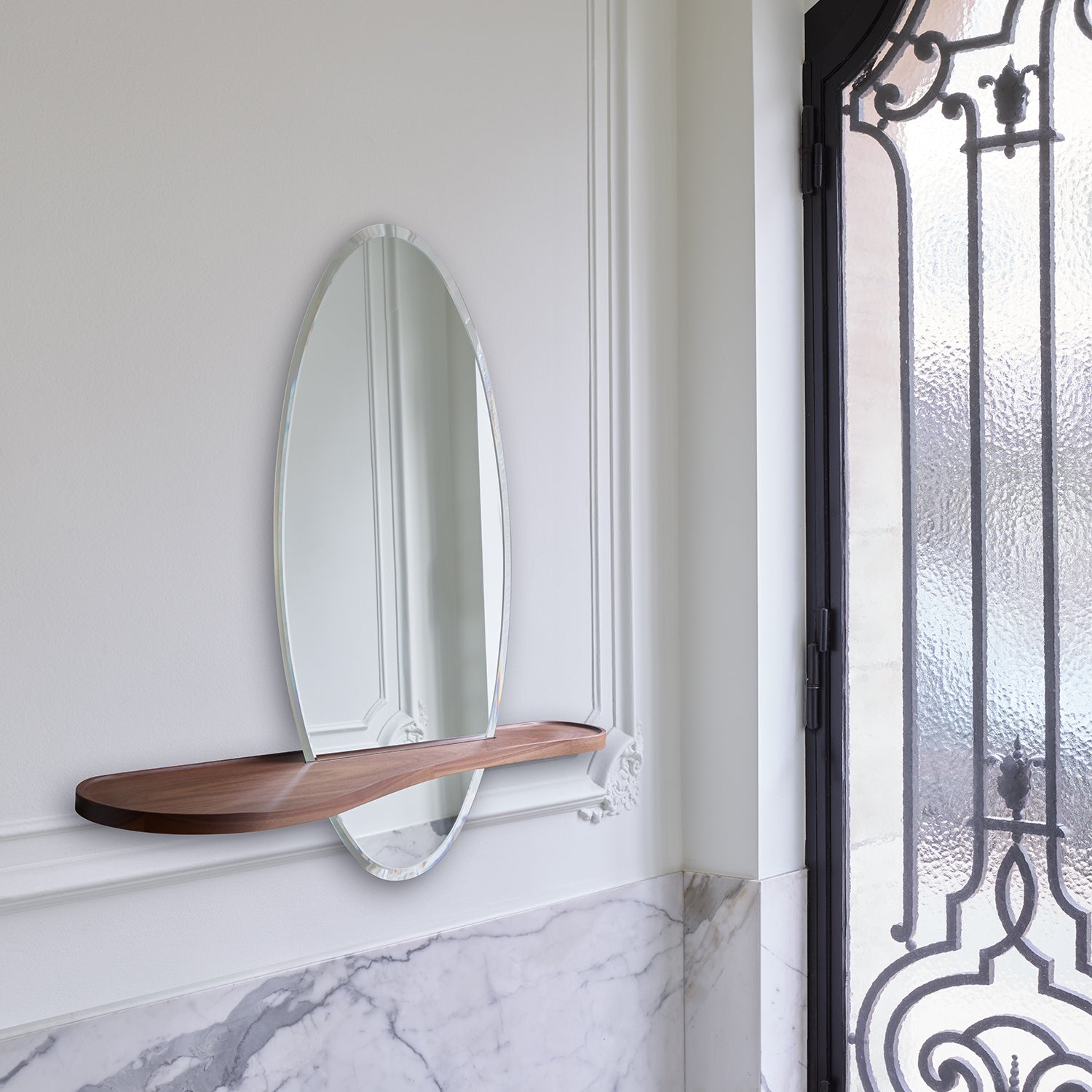 Bienvenue Mirror | Ligne Roset | Oval Decorative Mirror & Wall