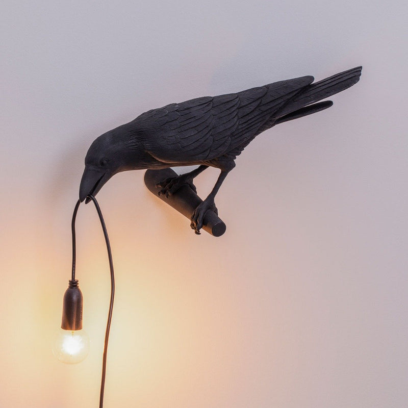 black-bird-lamp-looking-seletti