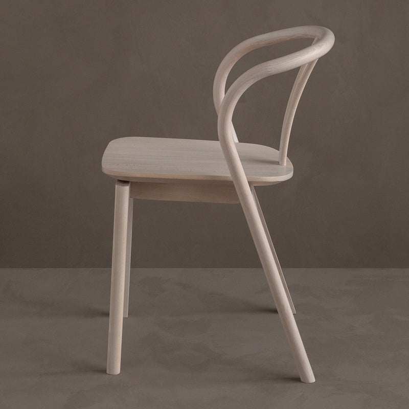 Flow Dining Chair, Solid Ash