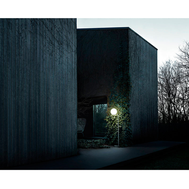 IC Outdoor Floor Lamp, F2 - Flos