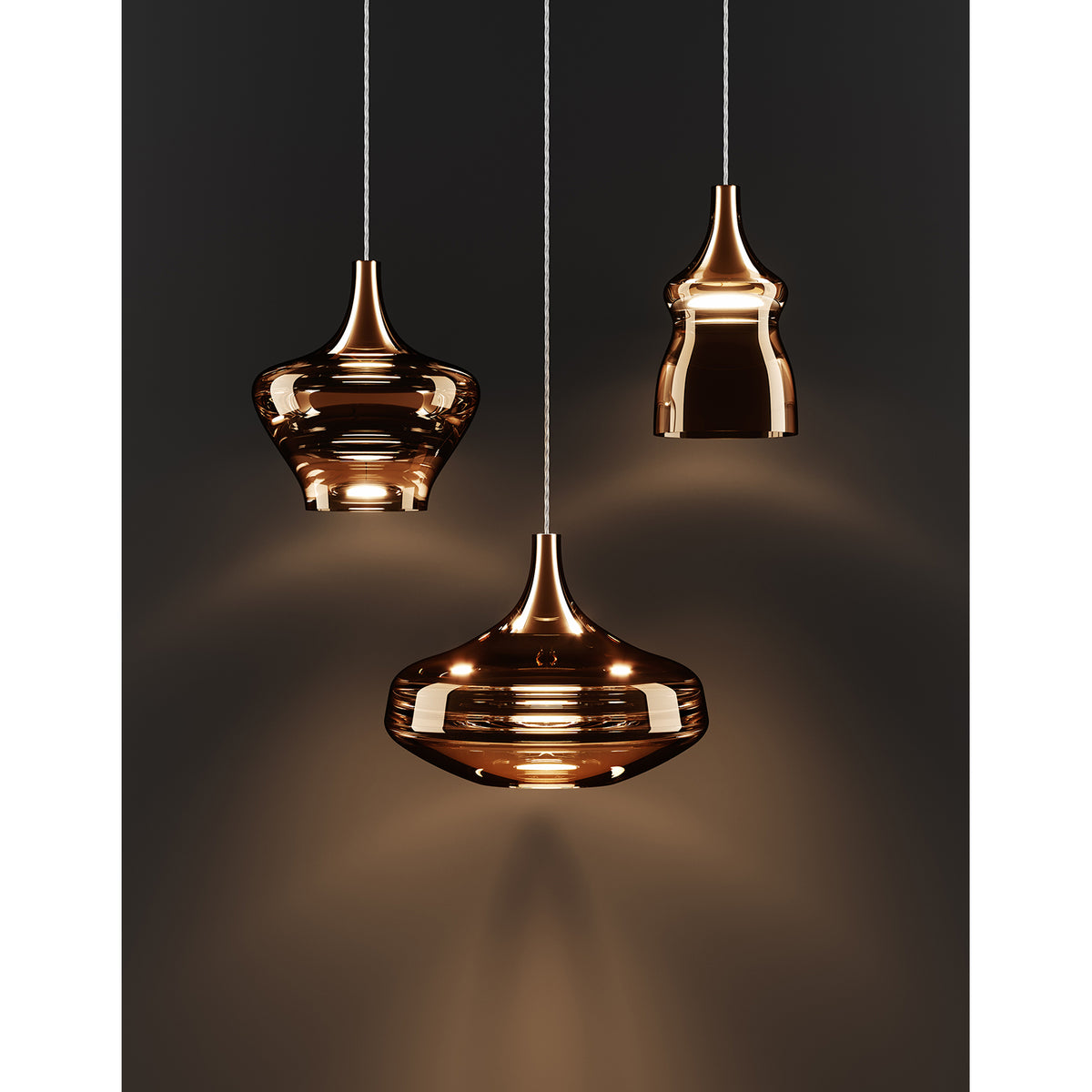 Nostalgia Large Pendant Light, Gold - Lodes